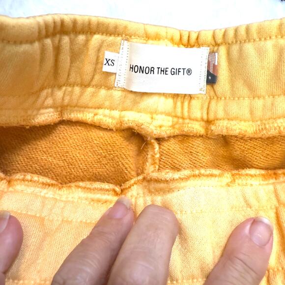 Honor the Gift Wide leg Sweats Size XS Gold with Patches NWT - Picture 5 of 5